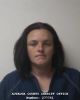 Mugshot of STRAUB, DESIREE ALEXANDRIA